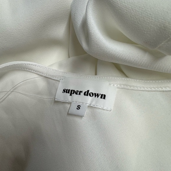 NWOT REVOLVE SUPERDOWN Karlee One Shoulder Maxi Dress White S - Picture 10 of 10